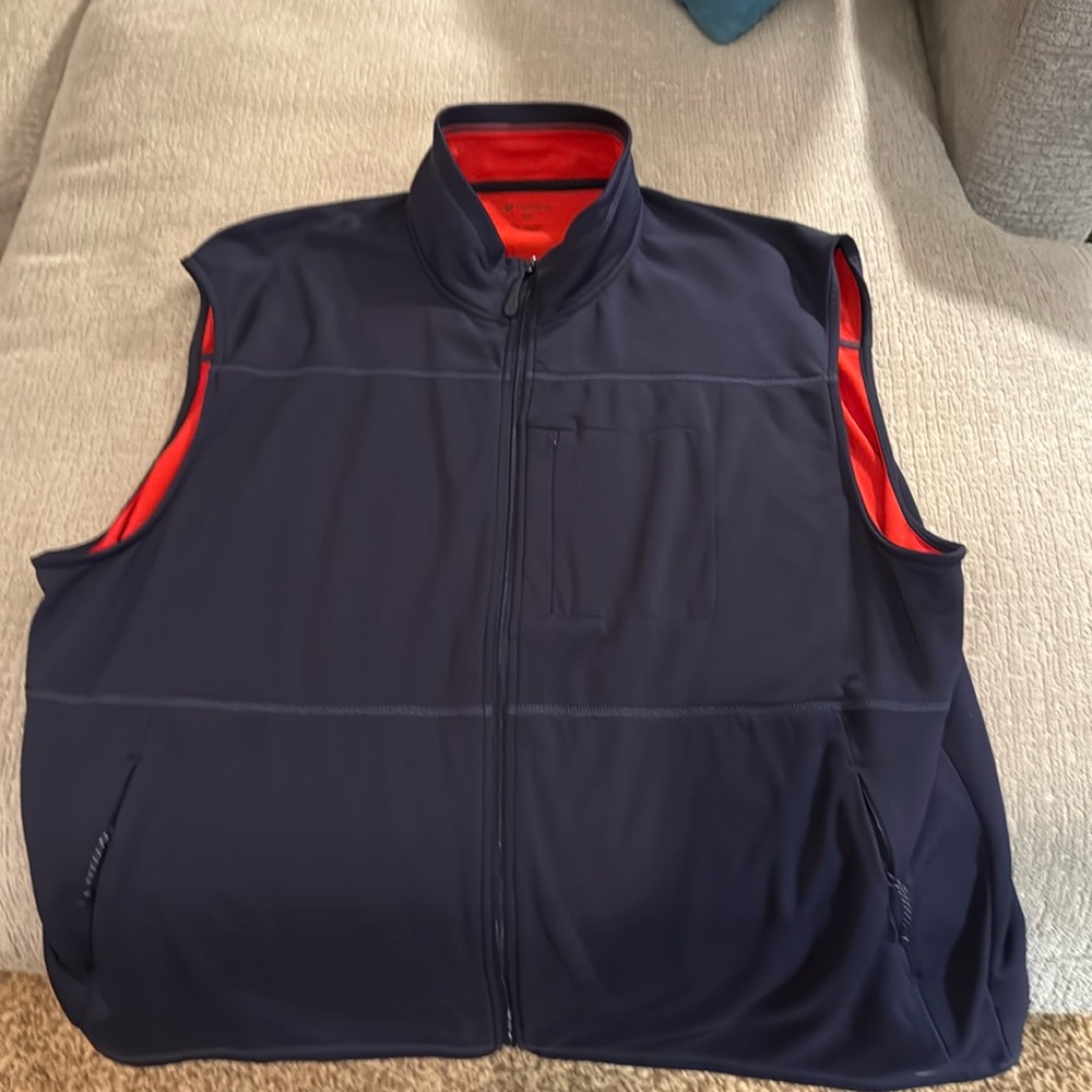 Awesome Lightweight Fleece Vest.  Navy.  XXL